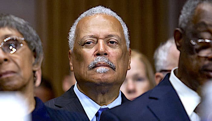 DC Circuit court orders Judge Sullivan to explain why he hasn't dropped Flynn case