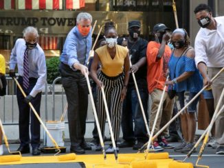 New York Mayor Bill de Blasio BLM mural