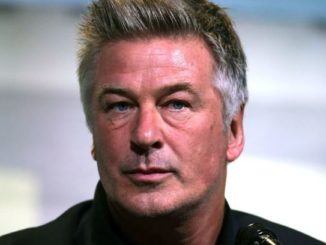 Alec Baldwin declares that the Trump presidency must die so that people live