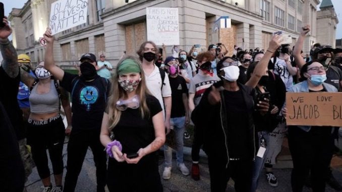 Kenosha protestors shout death to america