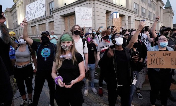 Kenosha protestors shout death to america
