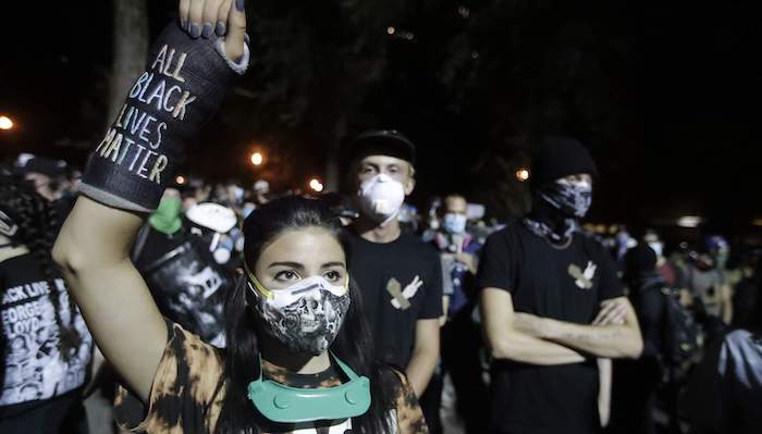 Obama-appointed judge orders police not to use batons or tear gas on protestors for 2 weeks