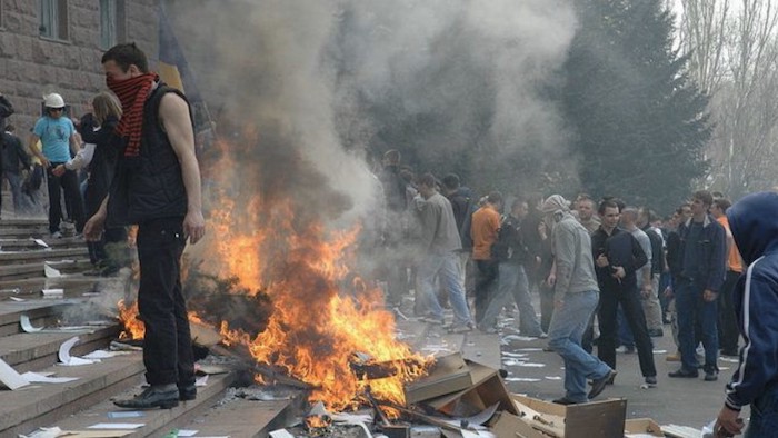 Far-left rioters planning new civil war if Biden loses