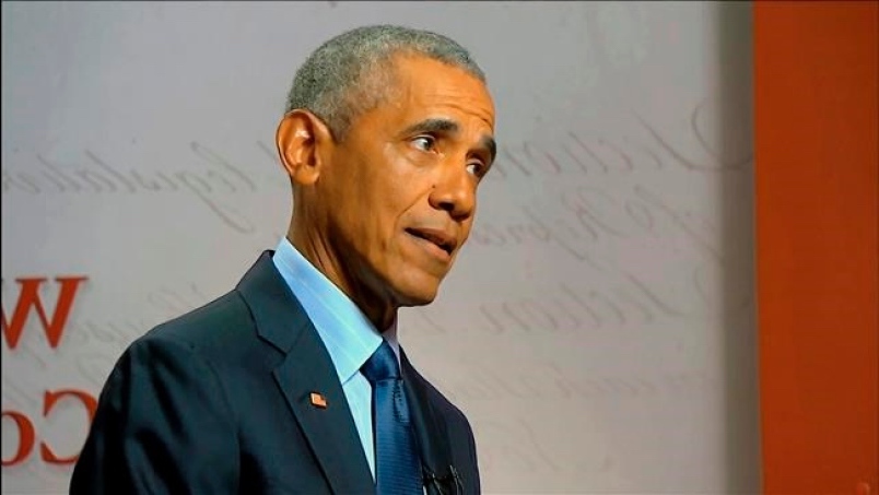 Obama demands Senate postpone supreme court nomination process until Biden wins