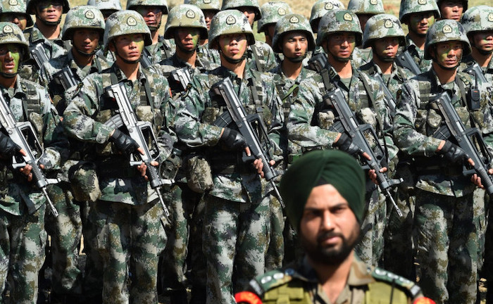 China mobilizes 60,000 troops to Indian border due to serious threat