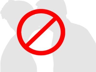 kissing