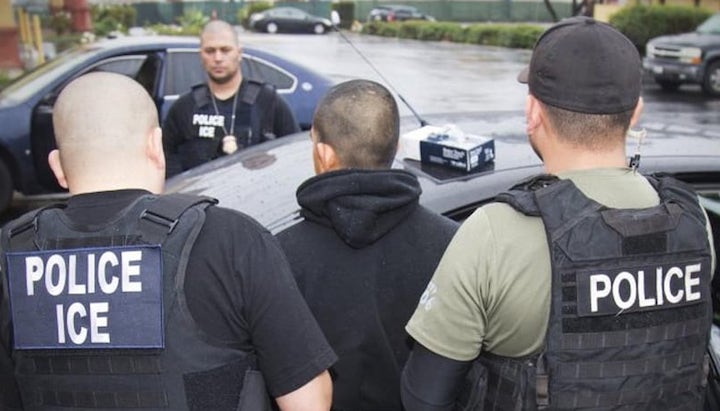 Biden orders ICE to release all illegal aliens from custody