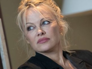 Pamela Anderson warns social media controls your brain