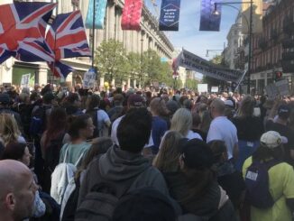 Thousands of anti-lockdown protestors rise-up against government in UK amid media blackout