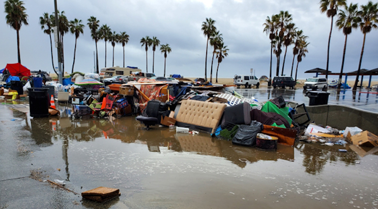 Los Angeles lawmakers want homeless shelters on beaches