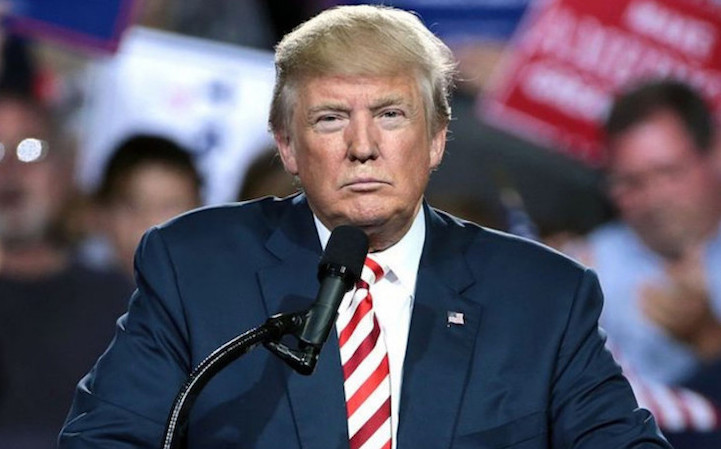 Donald Trump says China should pay ten trillion dollars to USA for mass deaths caused by Covid outbreak