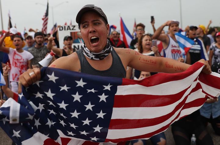 Cuba protestors tell American leftists that Che Guevara was a terrorist