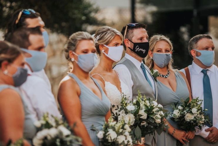 6 vaccinated people get infected at outdoor wedding