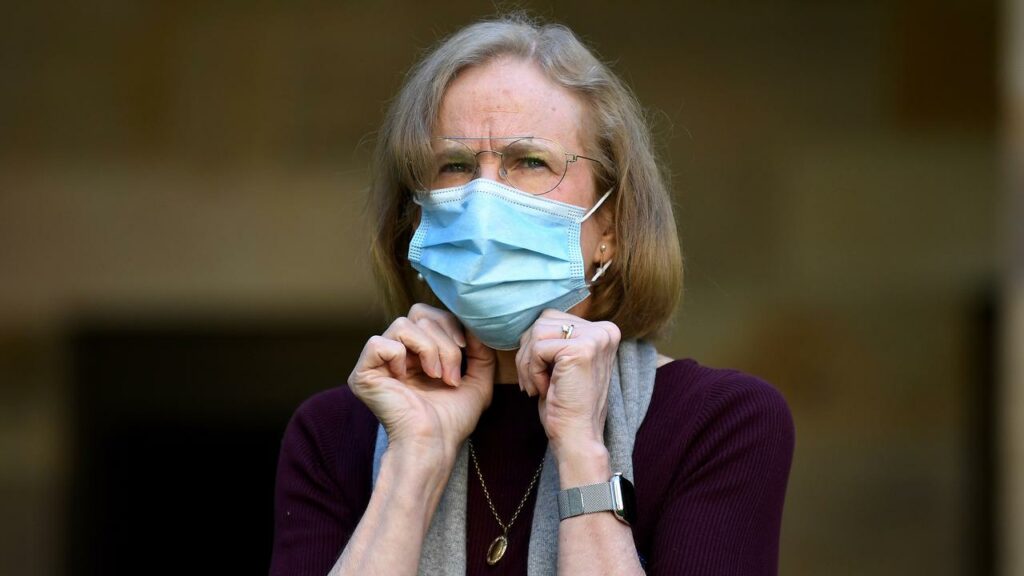 chief health official warns grandparents