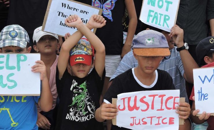 Teen Vogue urges children to create socialist future