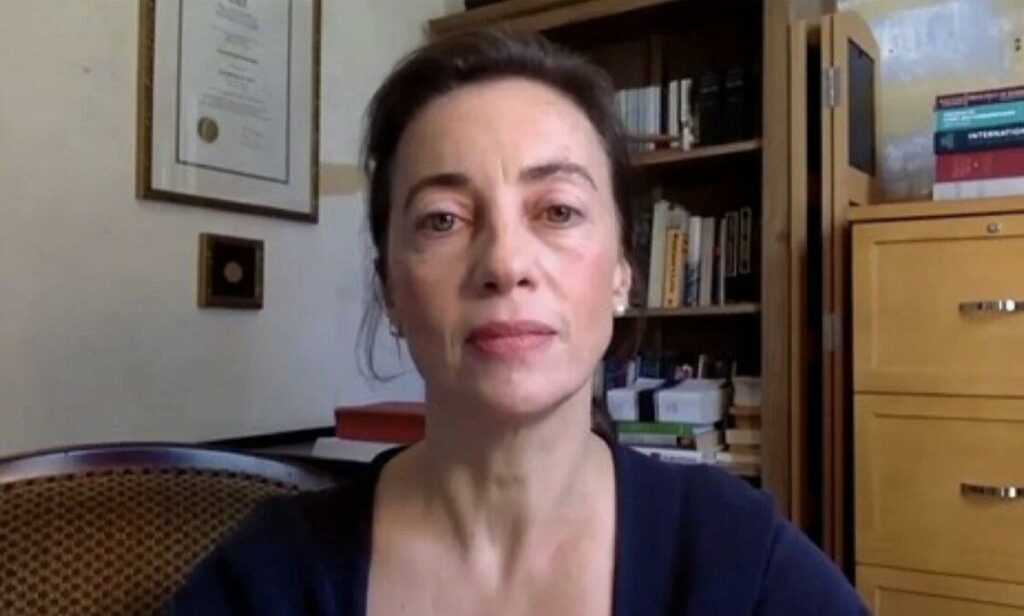 Julia Ponesse Unversity professor