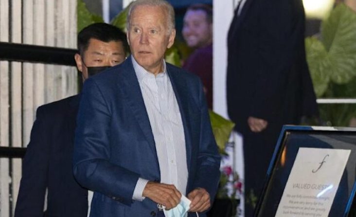 President Biden caught flouting mask mandate at elite DC restaurant