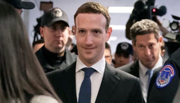 Facebook to start banning users who harass mainstream media journos