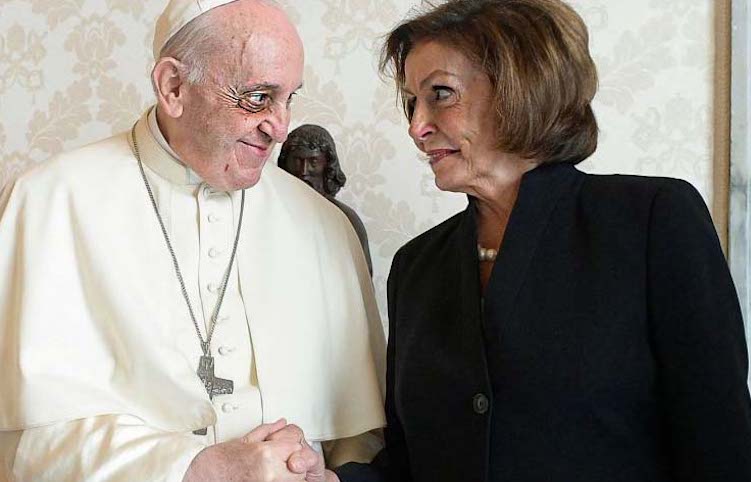 House Speaker Nancy Pelosi flees church in Rome after being confronted by angry protestors