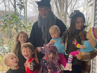 Alec Baldwin goes trick or treating following fatal shooting on set of 'Rust' movie