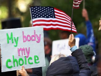 LA SCHOOL BOARD vaccine-mandate PROTEST