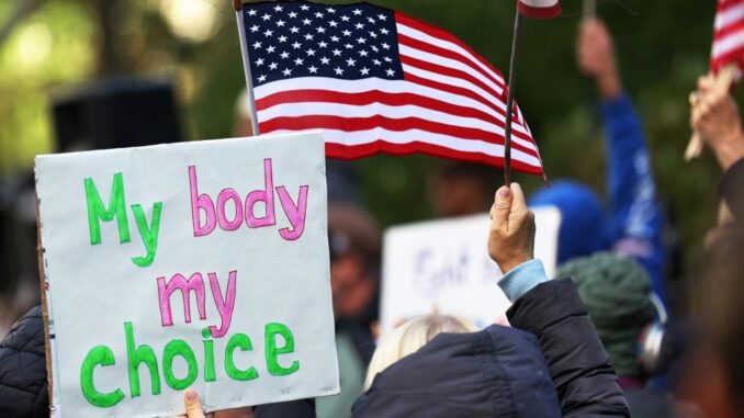 LA SCHOOL BOARD vaccine-mandate PROTEST