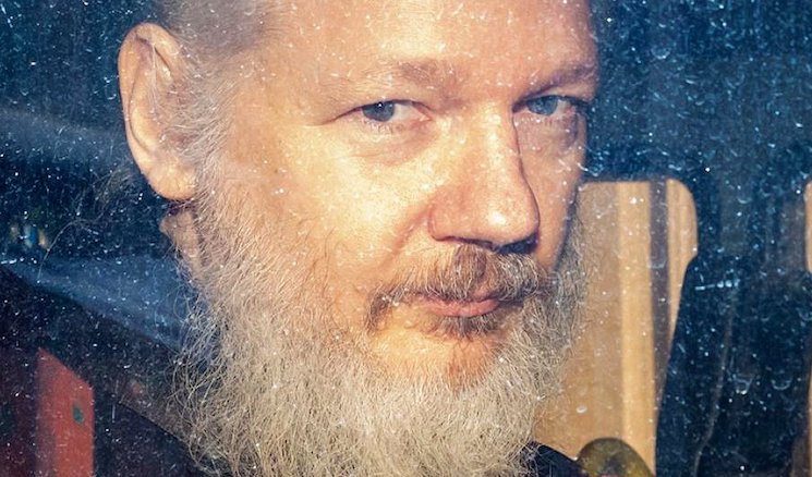 Julian Assange fighting for his life as Deep State prepares to extradite him to the U.S.A