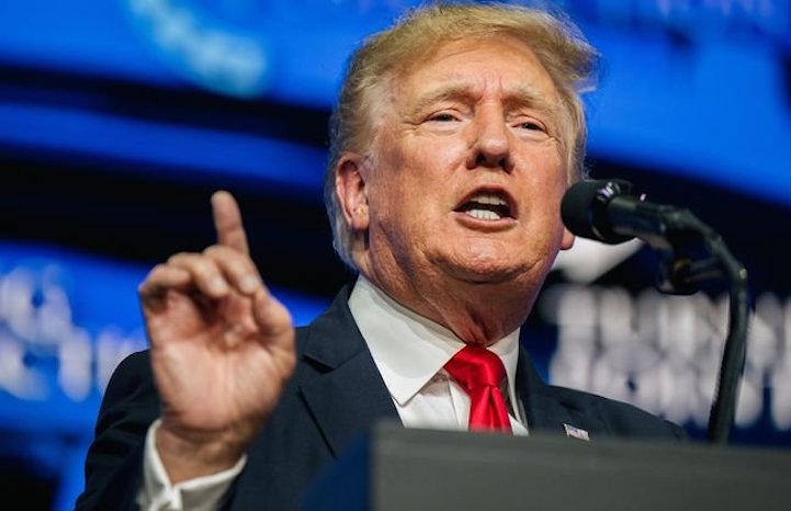 Poll finds Trump is more popular than Biden and the Pope