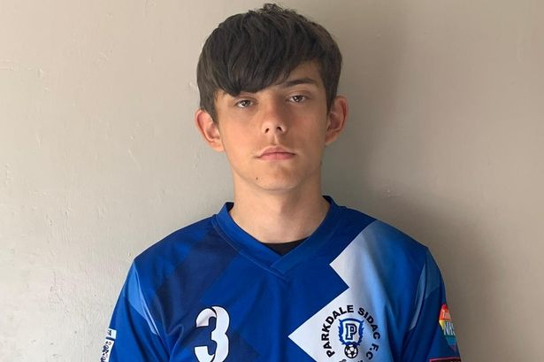 Teen heart attack football