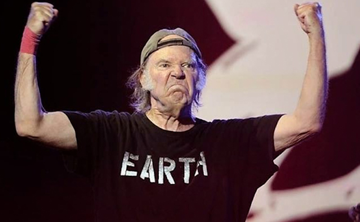 Neil Young demands Spotify get rid of Joe Rogan or threatens to leave