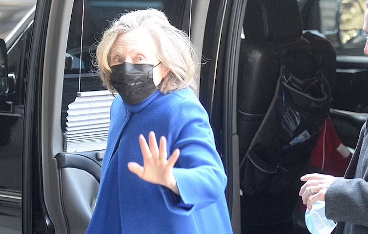 Hillary Clinton trembles with fear when confronted by reporter over illegal spying on Trump