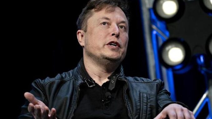 Elon Musk slams nasty GoFundMe for stealing Freedom Truckers money