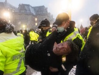 Justin Trudeau's troops begin smashing car windows and dragging out protestors