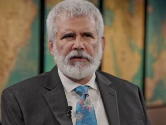 Dr. Robert Malone declares that the CDC's withholding of COVID data meets the criteria for scientific fraud