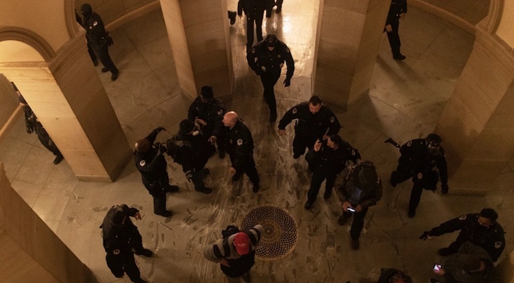 Judge acquits J6 prisoner of all charges and slams political witch hunt