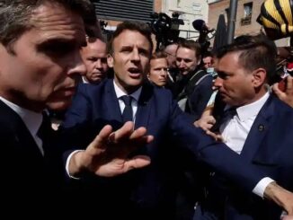 Crowd pelt Rothschild puppet Macron with rotten tomatoes