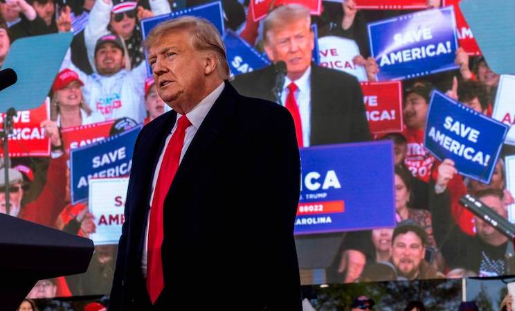 Trump vows to make it illegal for employers to fire unvaccinated workers