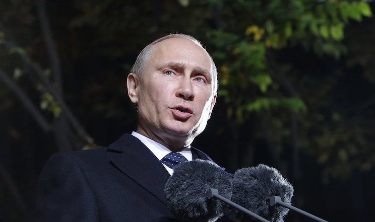 President Putin uncovers evidence that Putin: Pfizer, Obama, Soros, Clintons, & Rockefeller’s Created Biolabs in Ukraine