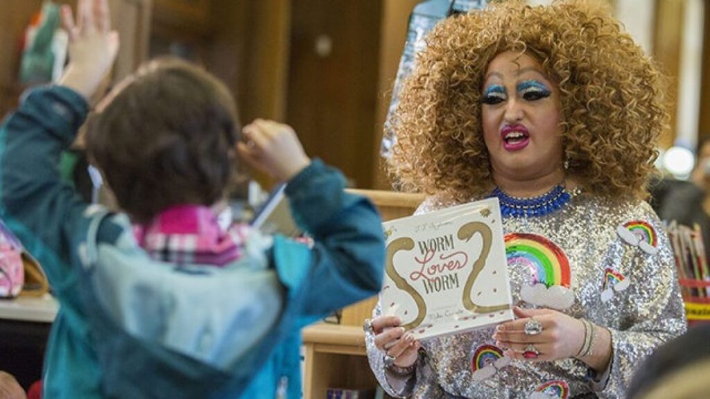 drag queen story hour NYC