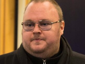 Kim Dotcom warns of imminent global collapse