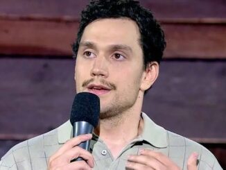 Twice jabbed comic 'suddenly' drops dead, leaving doctors baffled