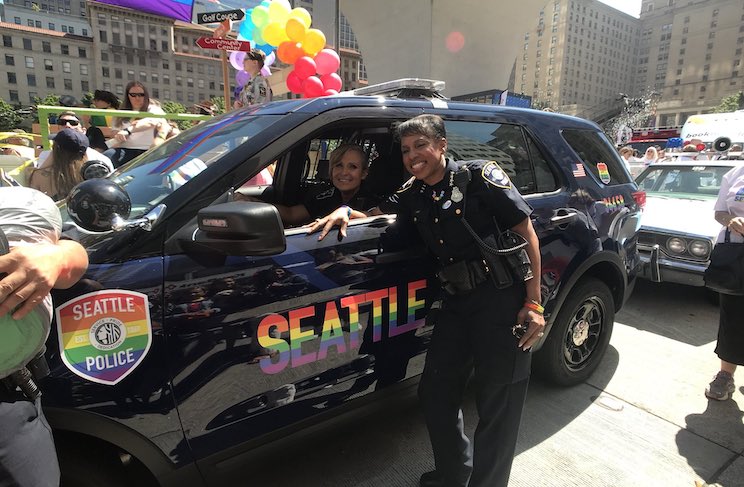 Seattle police begin arresting people who read bibles in public