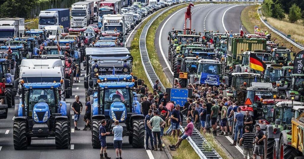 Dutch famers protest