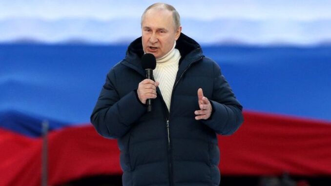 Putin warns that U.S. government created Covid as a bioweapon