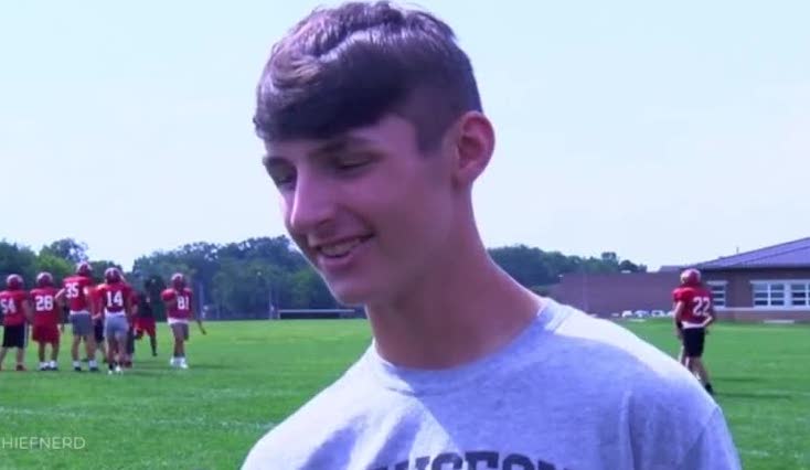 Six feet of blood clots removed from high school football players legs