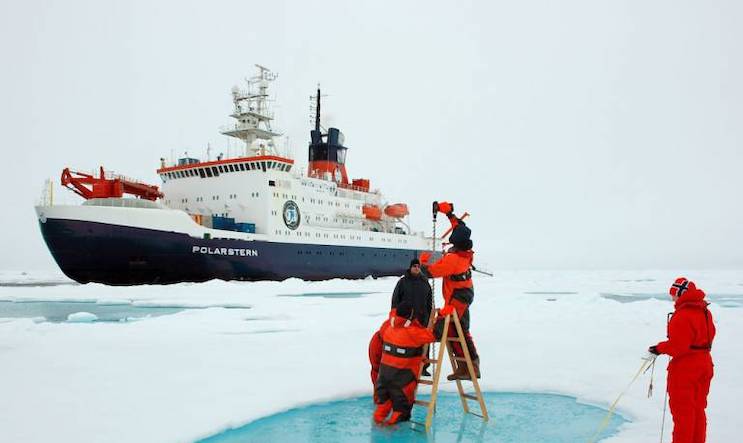 Italian scientists declare that climate change is a big scam