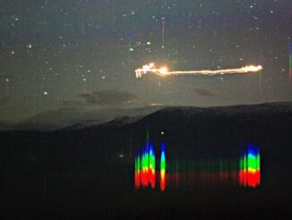 Real UFO caught on camera by top university professor