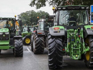 Dutch government to steal land of 600 farmers