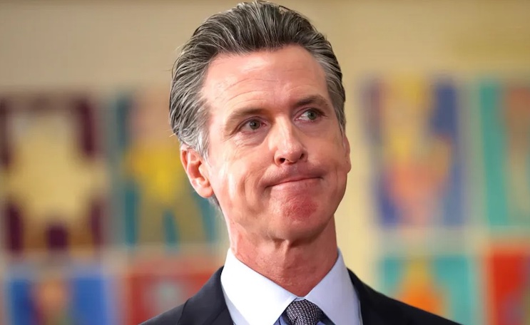 Police in California are no longer allowed to arrest jaywalkers because it's deemed racist