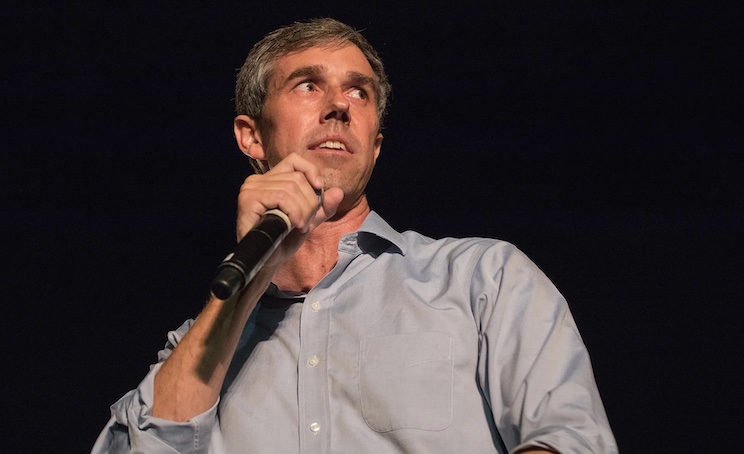Beto O'Rourke trembles with fear as crowd call him a baby killer at Texas rally